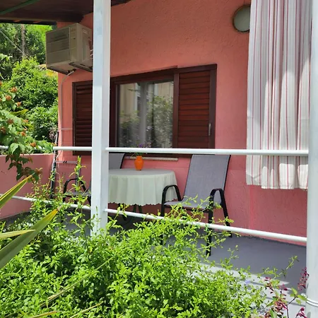 Apartment Secret Garden